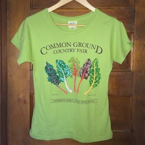 Cute earthy T-shirt✌🏻